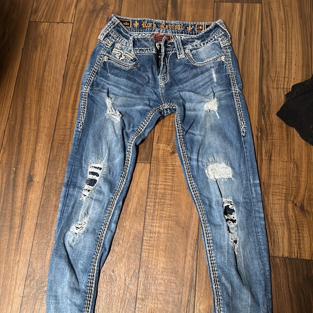 Women’s rock revival jeans Sz 26